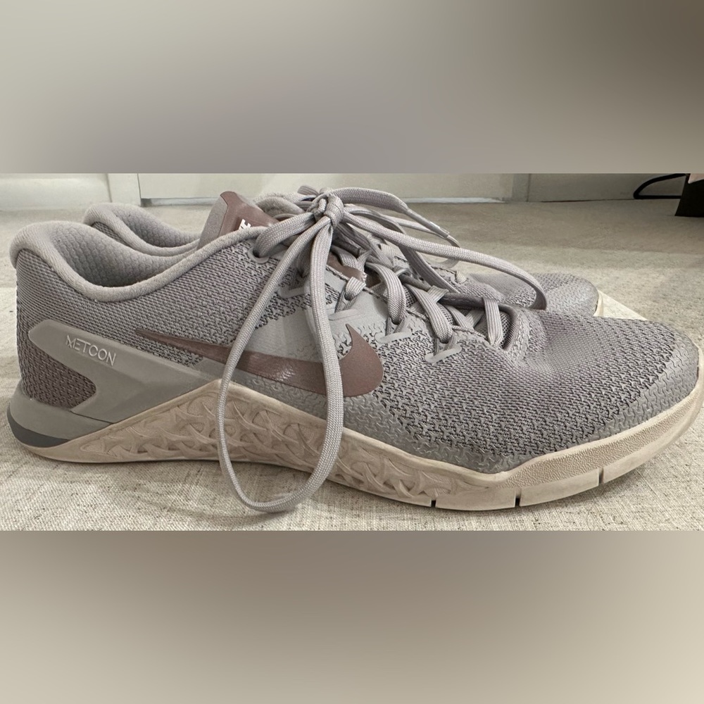 Nike Metcon 4 Women's Smokey Mauve Training Shoes Size 9.5